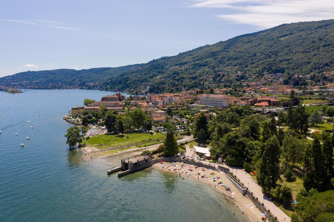 Baveno Beach - Charming Flat With Garden Екстер'єр фото